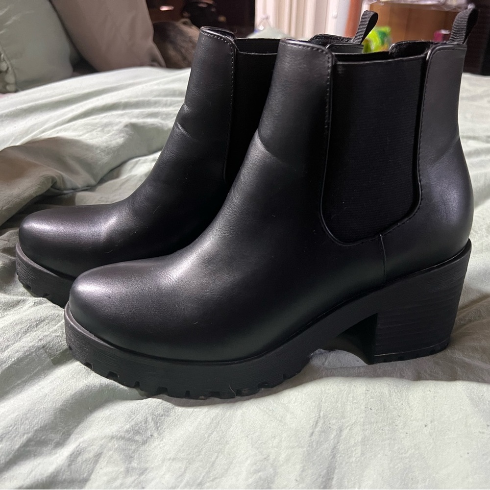 Black Soda Heeled Booties